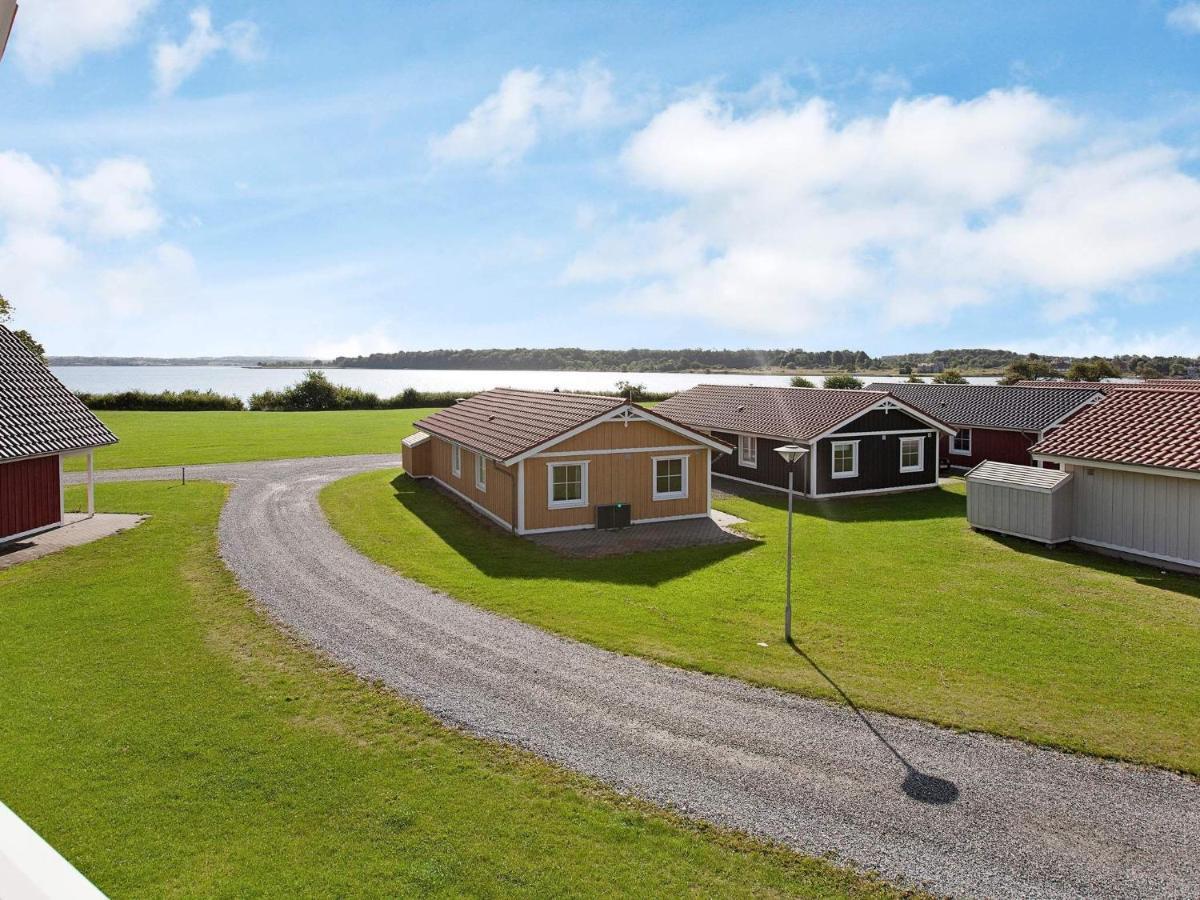 6 Person Holiday Home On A Holiday Park In Grasten Bagian luar foto